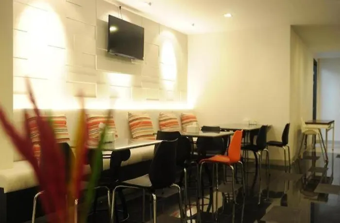 酒店 Lee Nova 曼谷